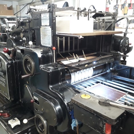 Used Heidelberg Cylinder cutting machine for sale. Cutting machine Reconditioned It's well maintenanced Perfect condition.