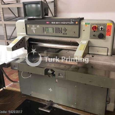 Used Polar 92 EM-MONITOR Paper Guillotine year of 1987 for sale, price ask the owner, at TurkPrinting in Paper Cutters - Guillotines