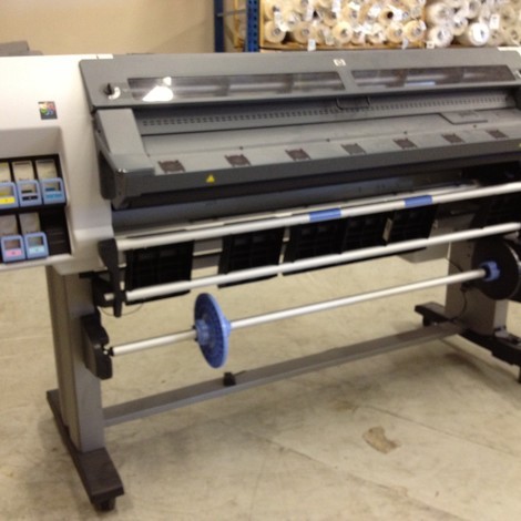 Used HP latex L25500 digital printing machine for sale.